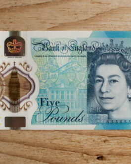 £5 GBP BANKNOTE